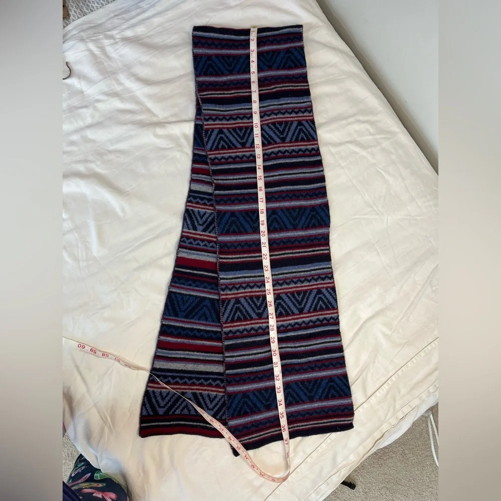 Orvis Geometric Blue Red Gray 100% Merino Wool Scarf